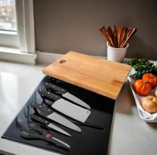 KULTURA® Wooden Chopping Board With 5-Pcs Knife Set