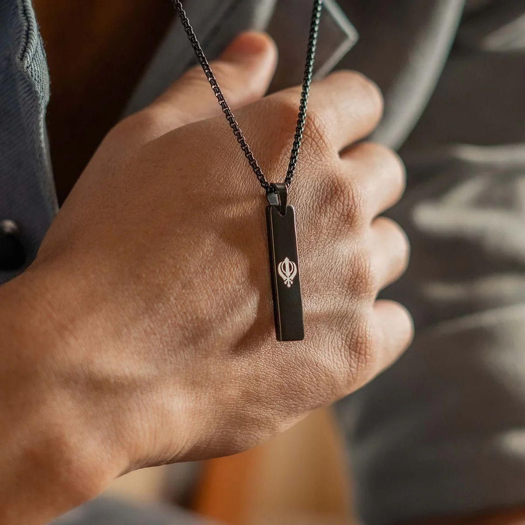 Khanda Spiritual Mini Tag Chain – Powerful Symbolic Jewelry💎