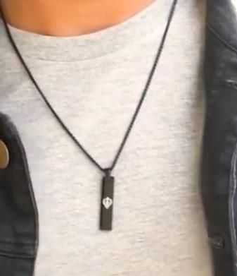 Khanda Spiritual Mini Tag Chain – Powerful Symbolic Jewelry💎