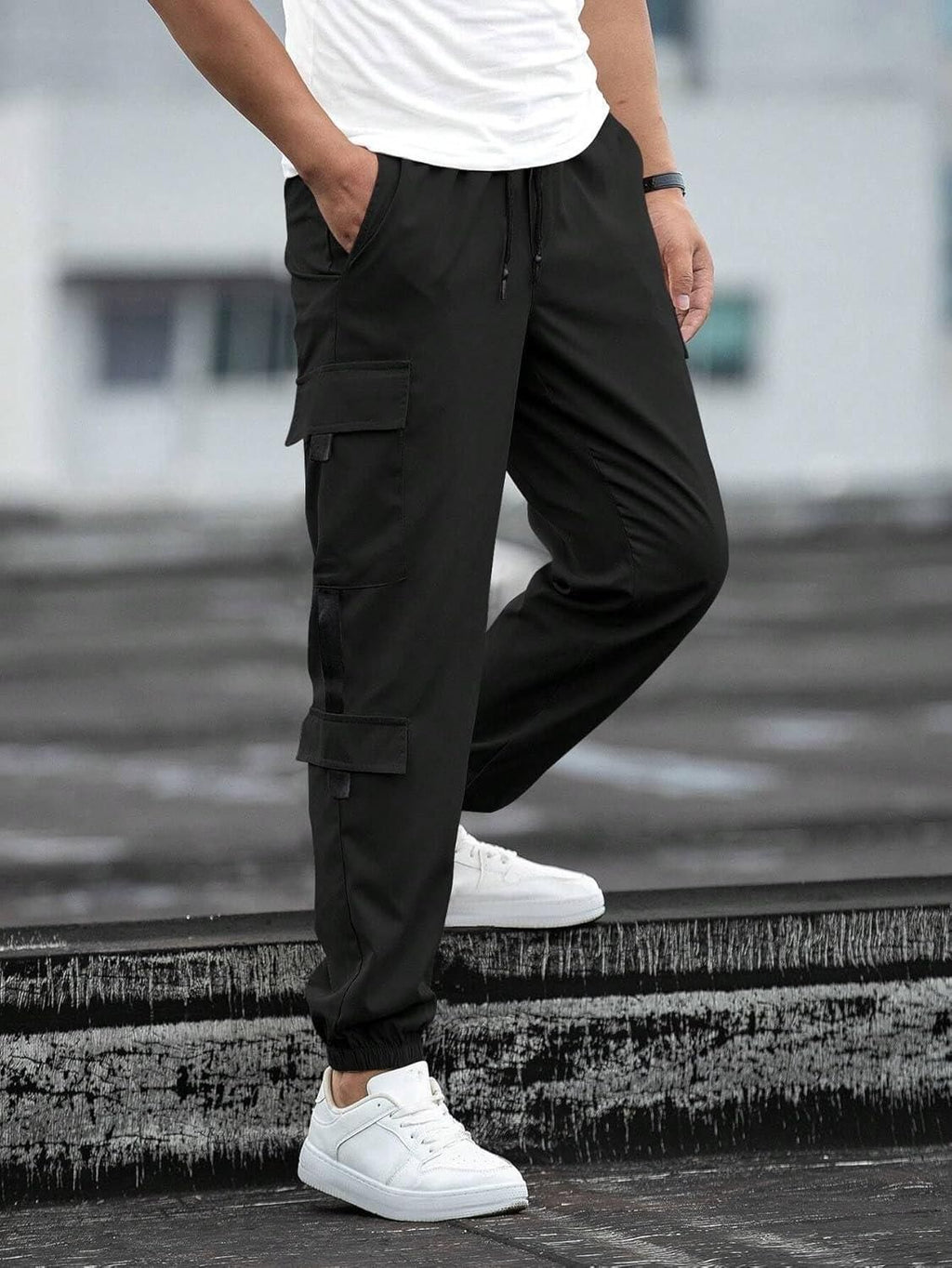 Men's Solid Cargo Pant Black