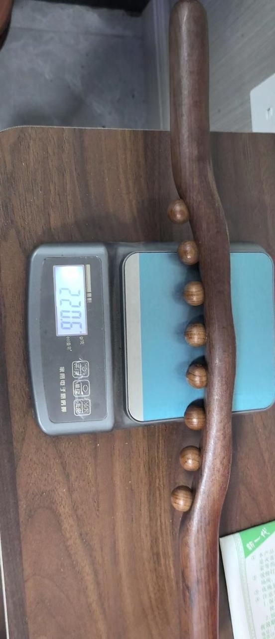 🌿 Wooden Massage Stick – Traditional Handcrafted Relaxation Tool